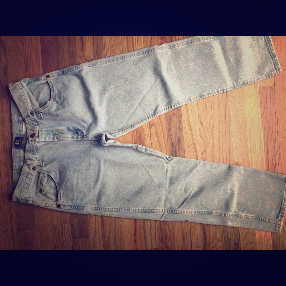 Wrangler Light Blue wash Cowboy Cut
